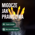 Migocze jak prawdziwa: zapalone świece LED w szklanym wazonie, ciepłe światło bez otwartego ognia